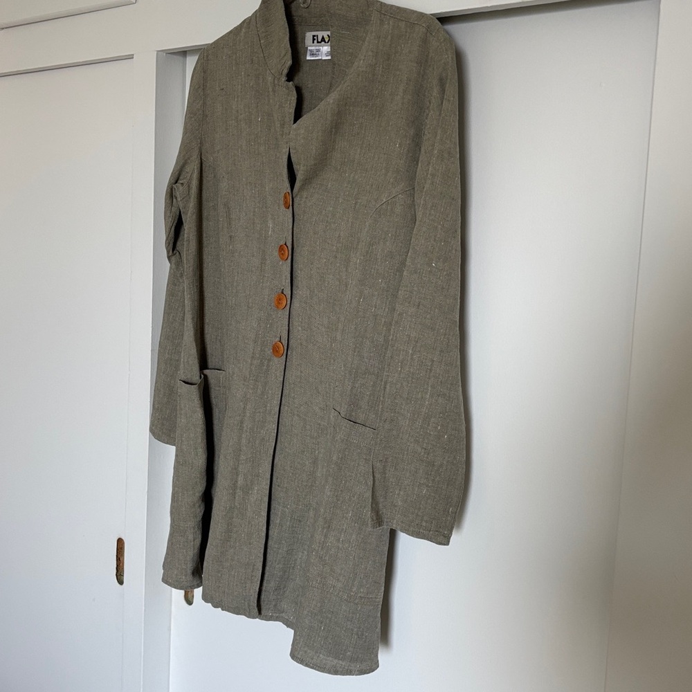 Flax Olive-Green Linen Tunic with Buttons - Picture 3 of 7